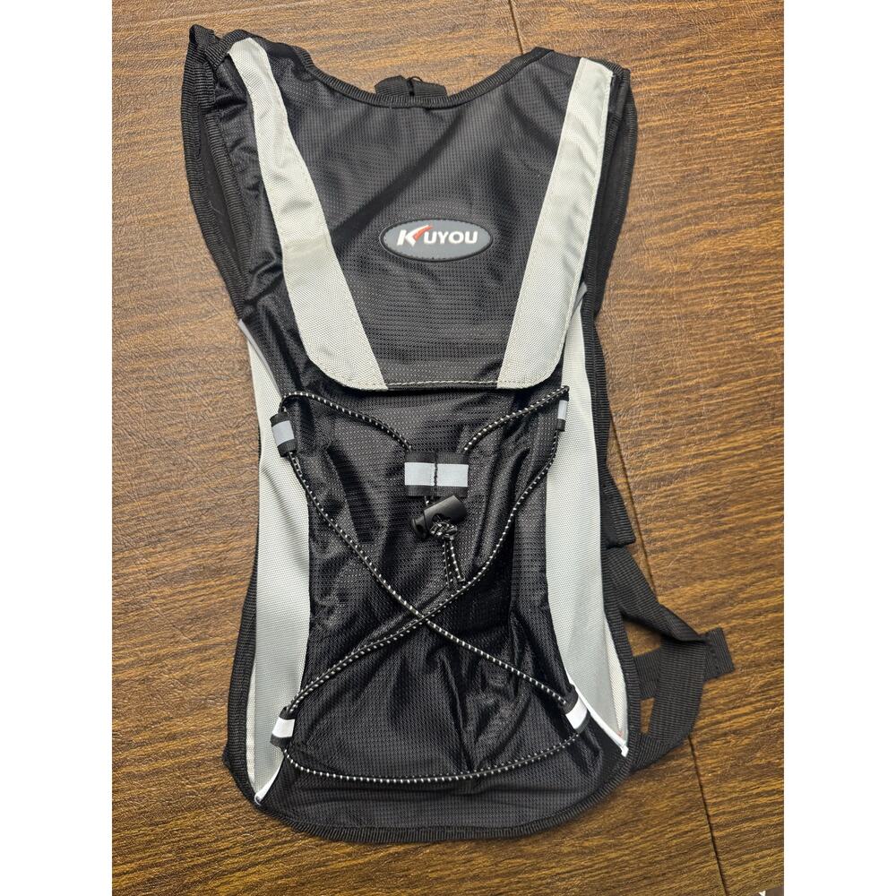 KUYOU Hydration Pack with 2L Hydration Bladder Water
Rucksack Backpack